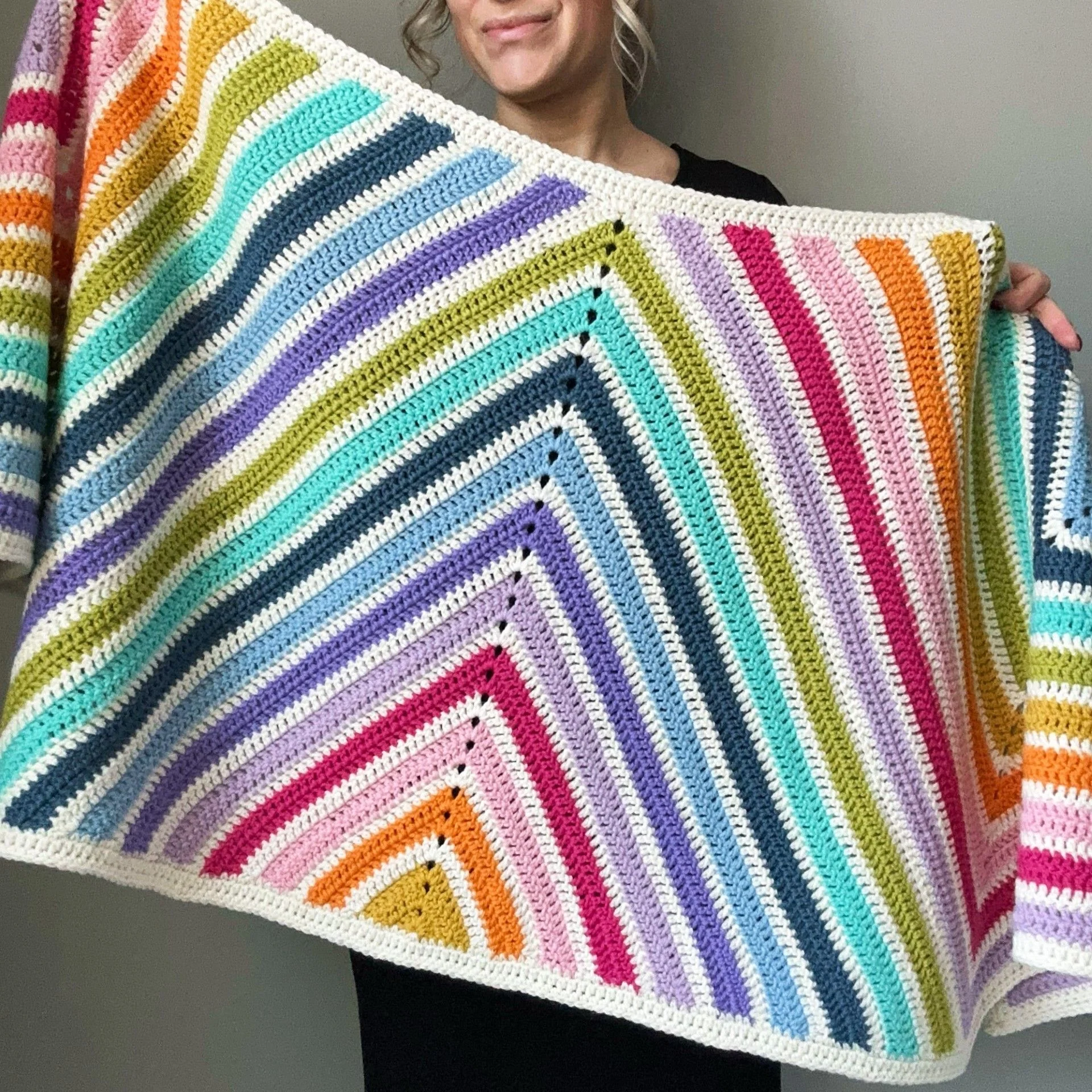 Rainbow Peaks - Stola