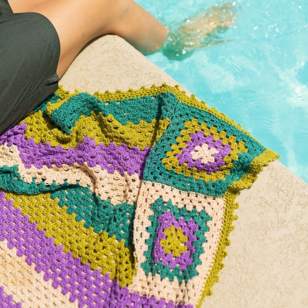 Granny’s Summer Sun - Decke - Image 4