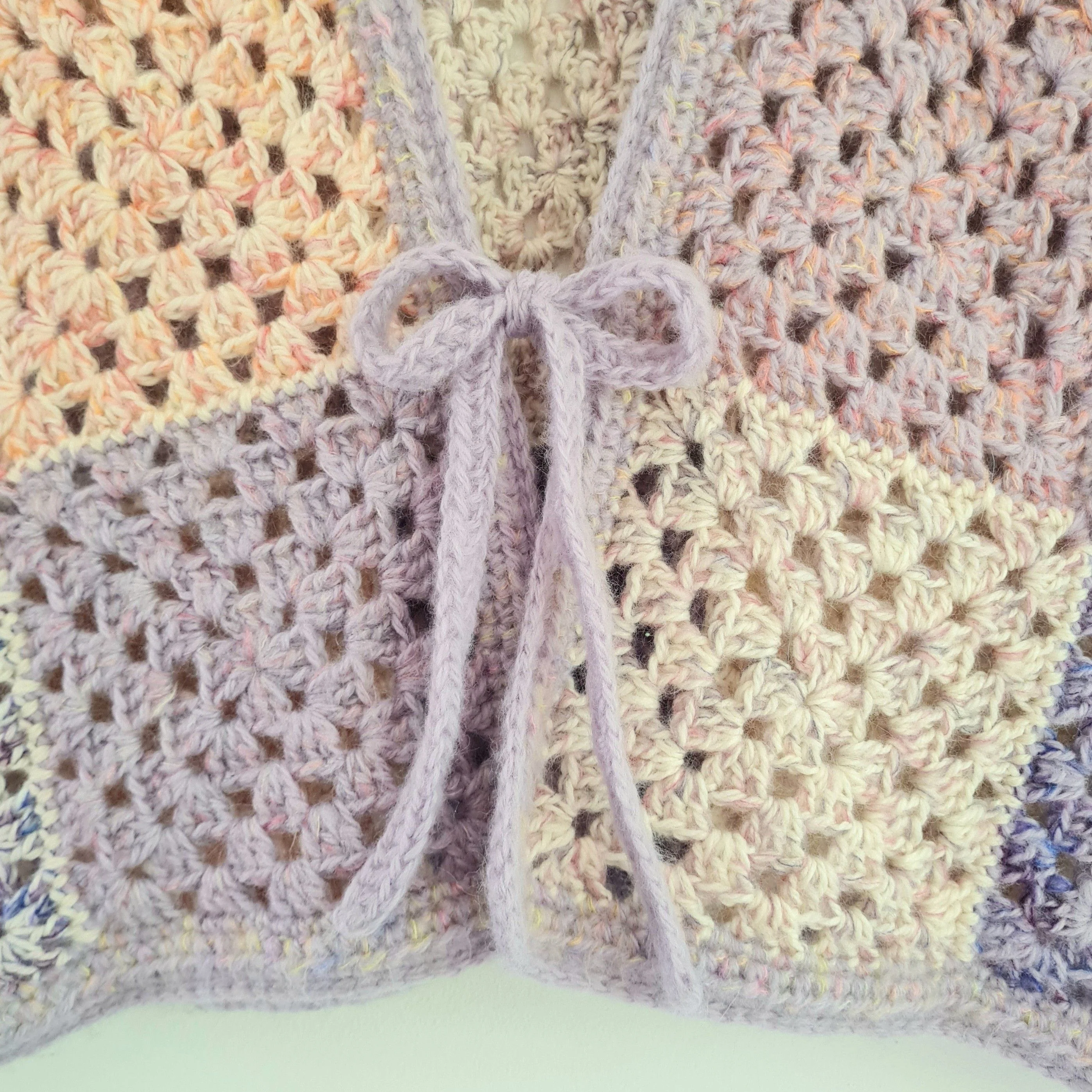 Lavender - Granny Square Weste - Image 3