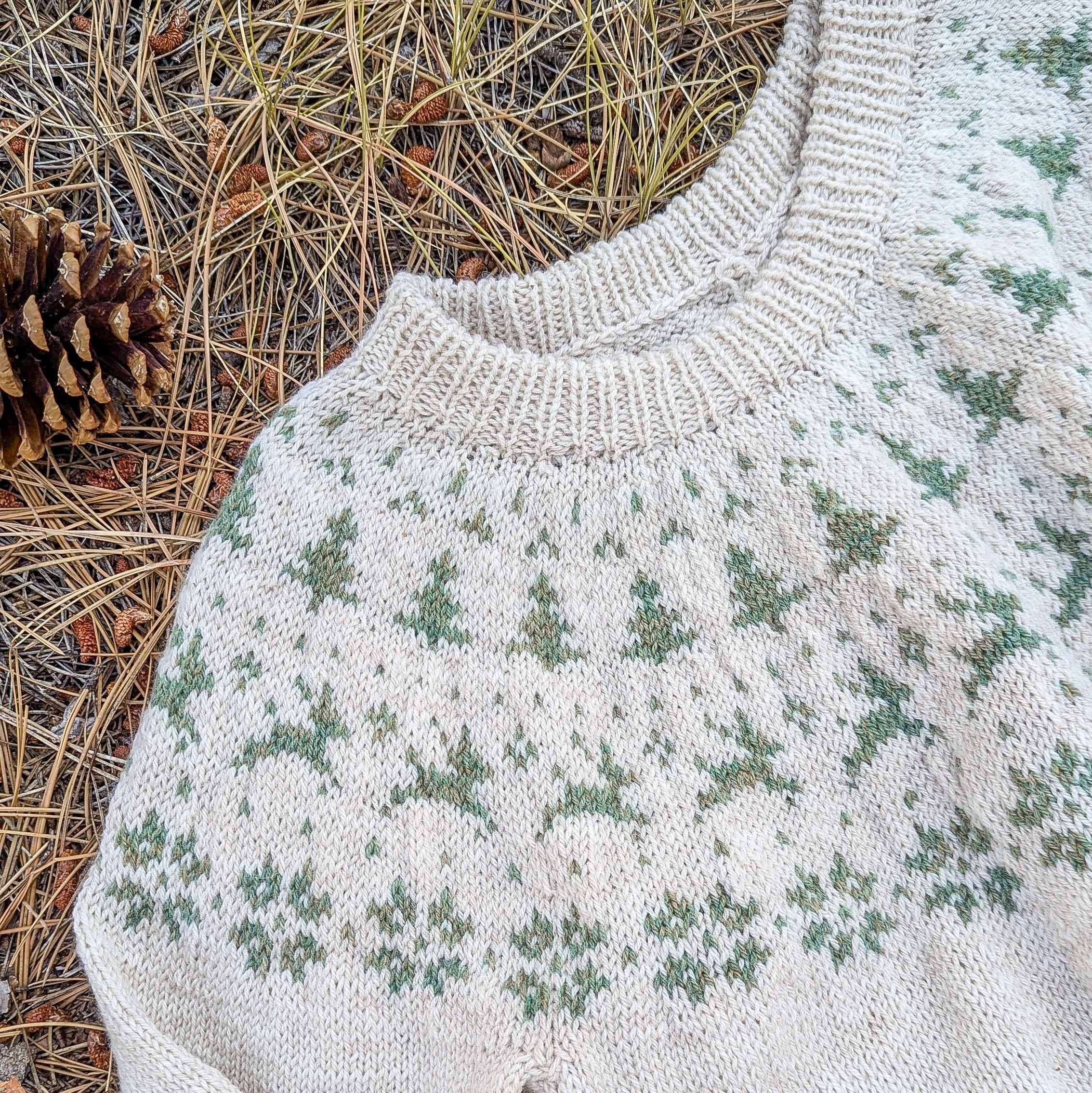 Christmas Market - Pullover - Image 3