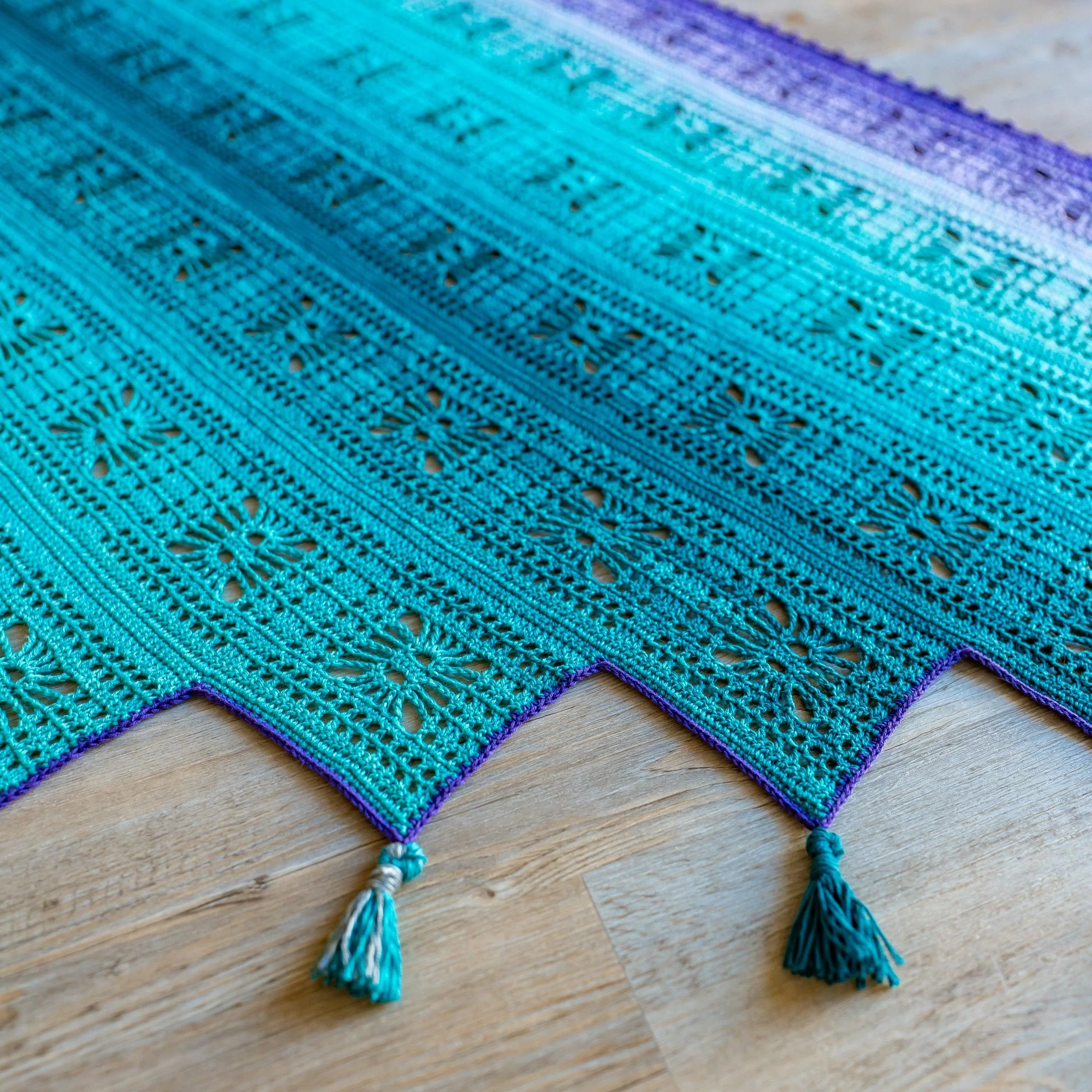 Ethereal Path - Tuch - Image 14
