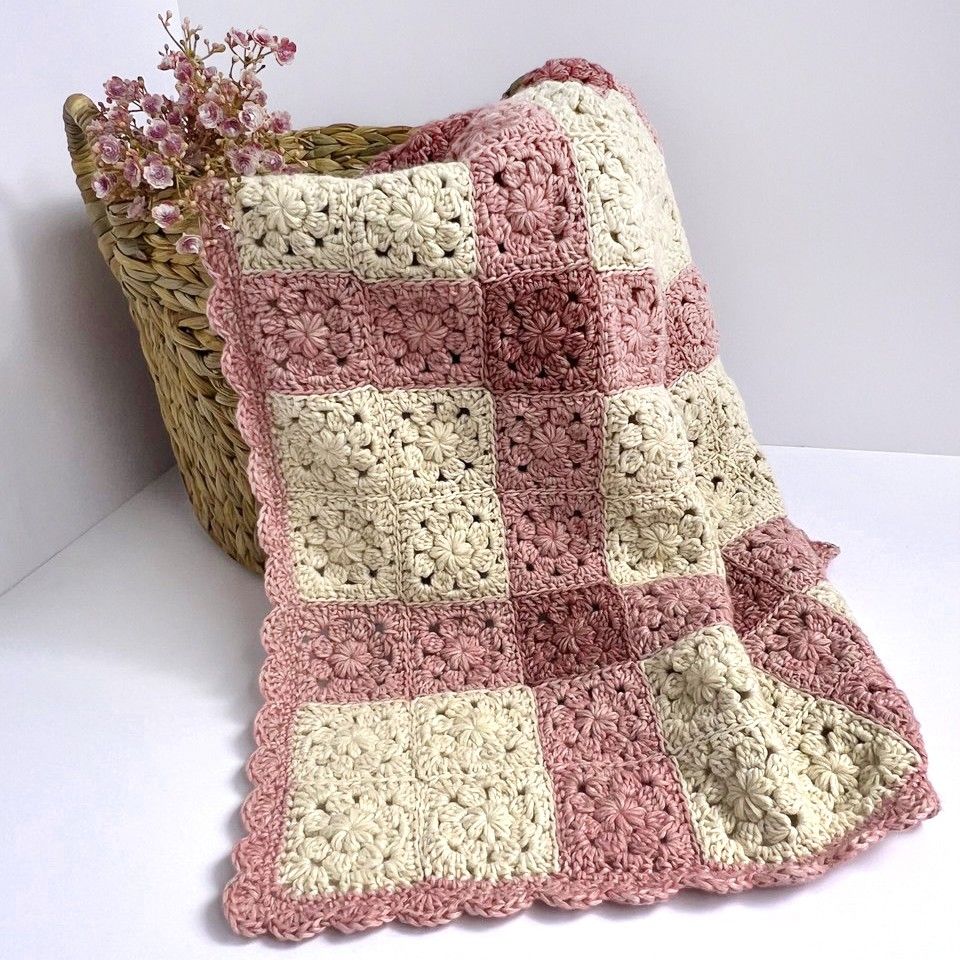 Heirloom Bloom - Babydecke - Image 2