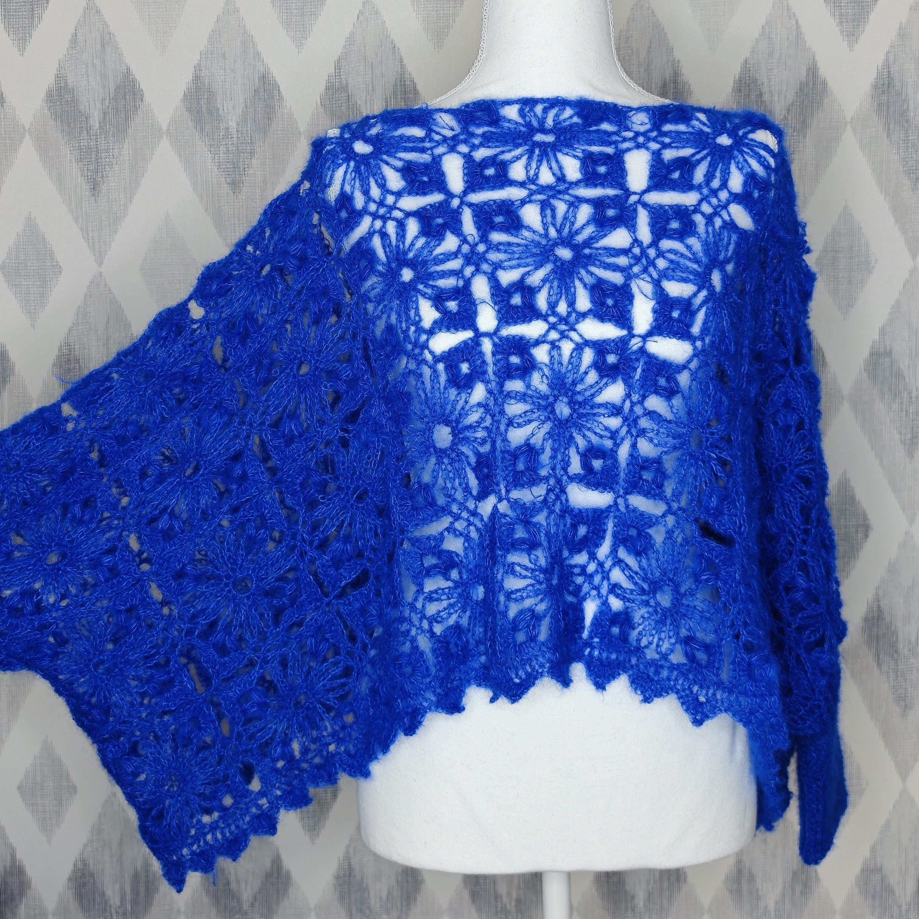 Blush Blossom - Poncho - Image 2
