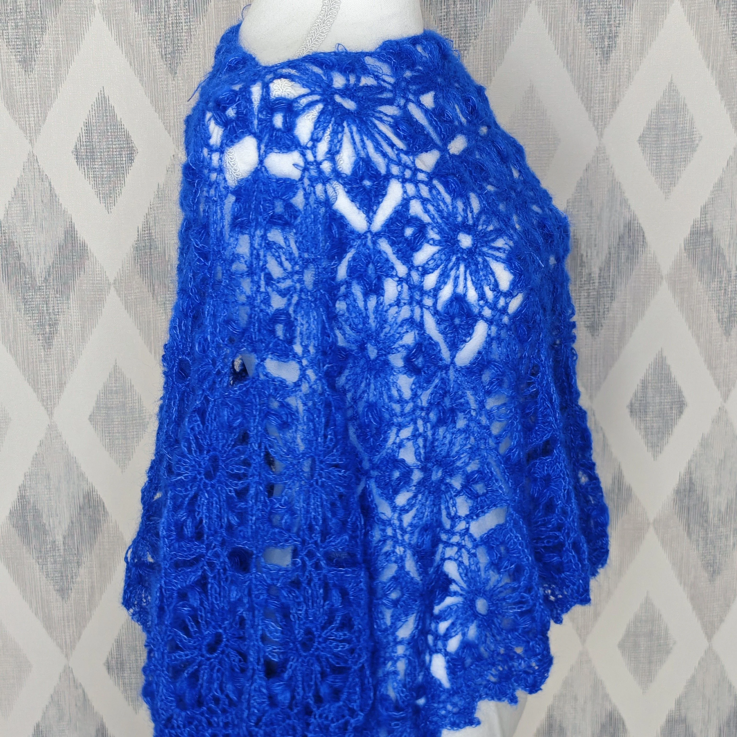 Blush Blossom - Poncho - Image 4