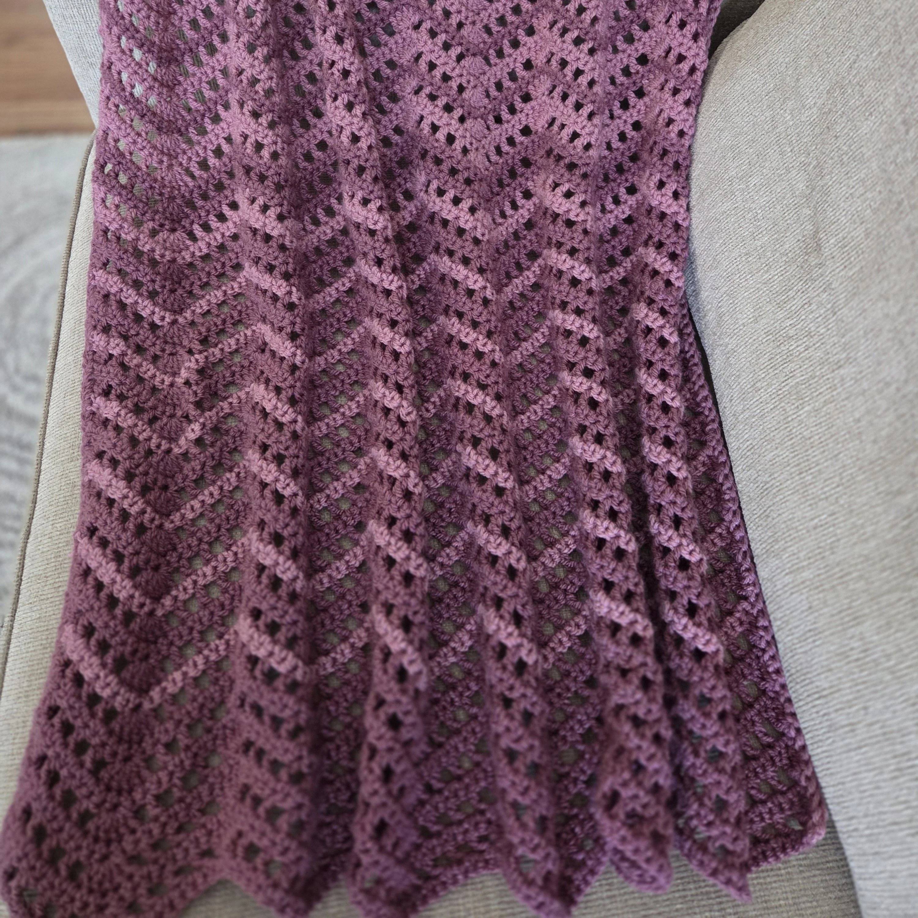 Eyelet Chevron - Decke - Image 4