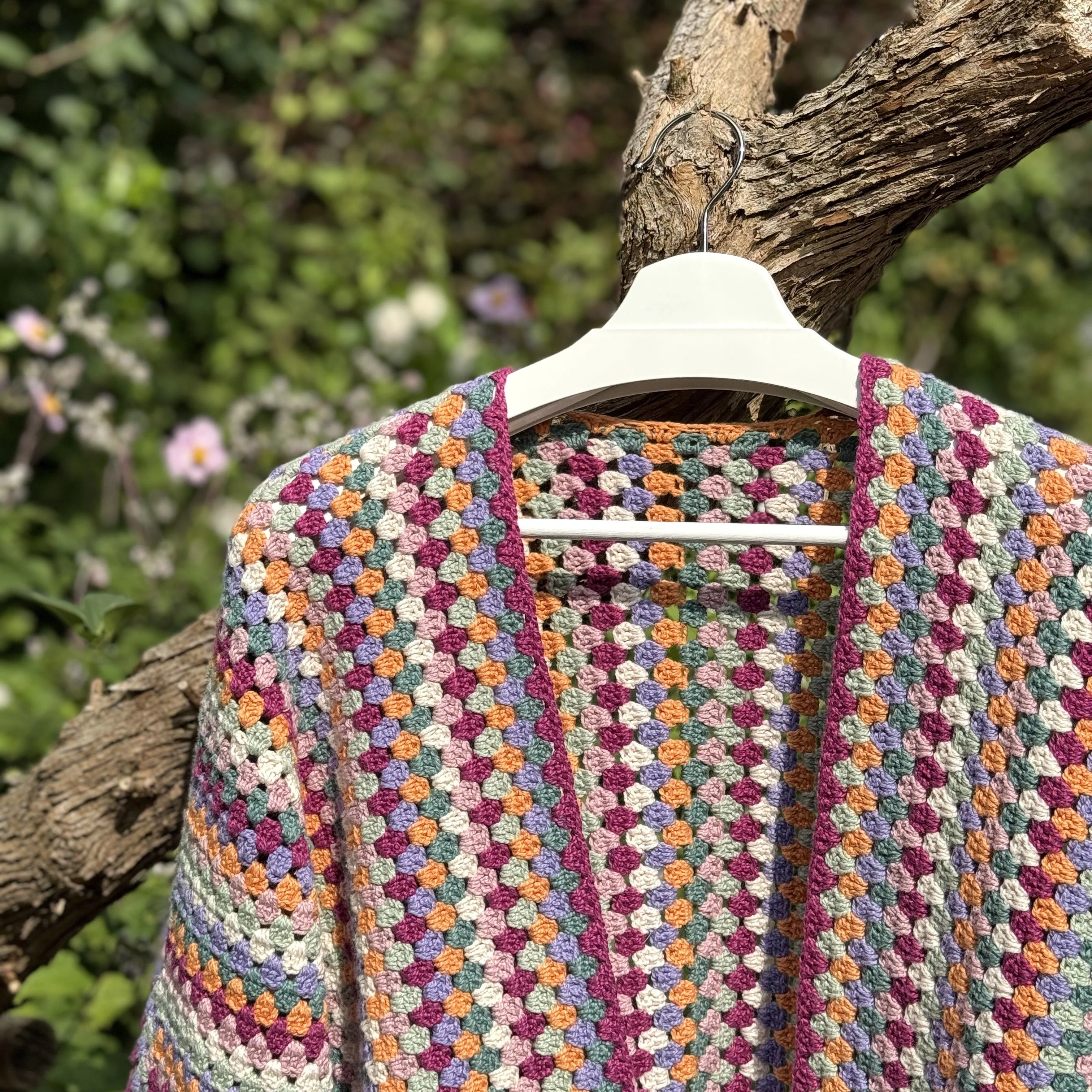 Oh So Colorful Granny - Strickjacke - Image 11