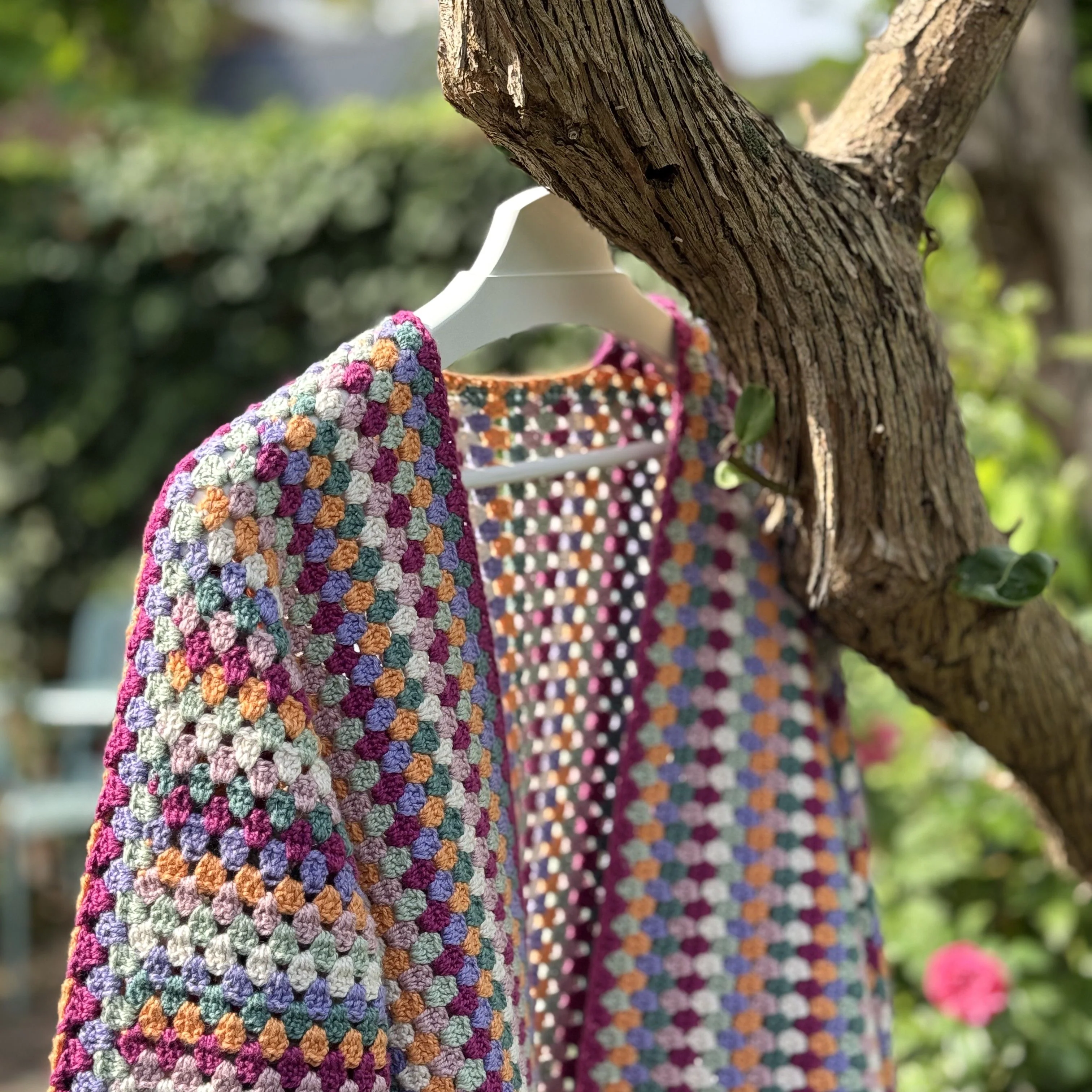Oh So Colorful Granny - Strickjacke - Image 12